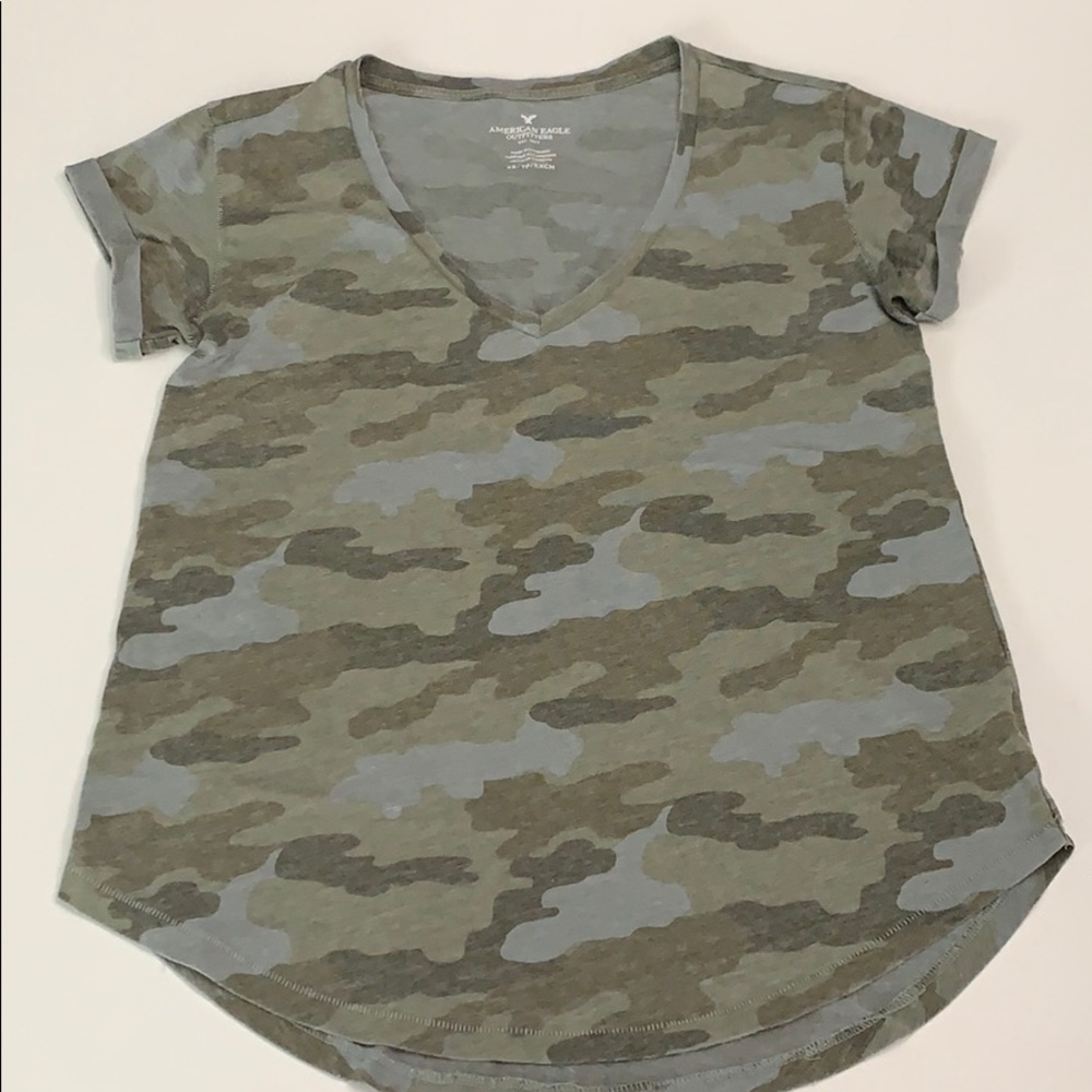 American Eagle t-shirt